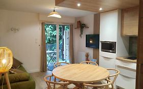 Duplex lumineux - 40m2 - 2 chambres - Balcon terrasse - Parking - Entierement renové en Mai 2024